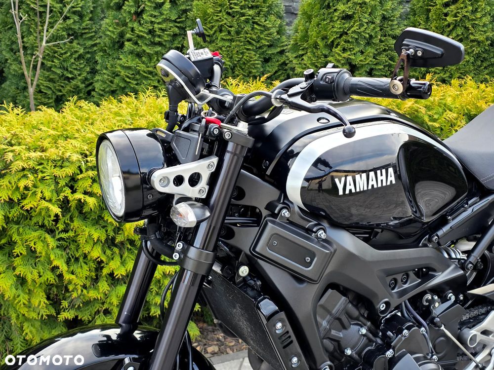 Yamaha XSR - 33