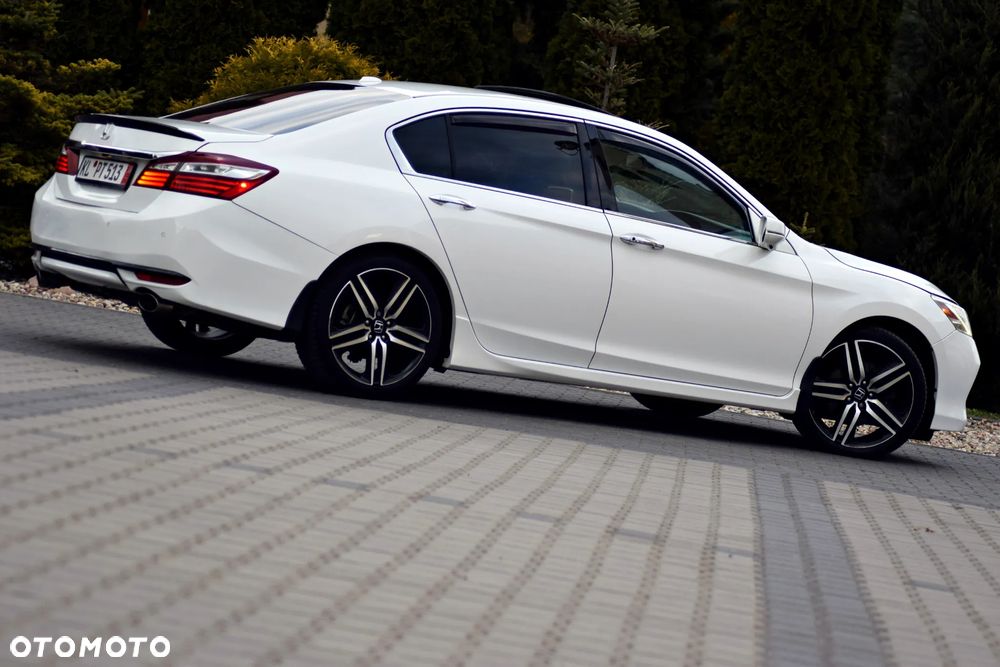 Honda Accord - 23