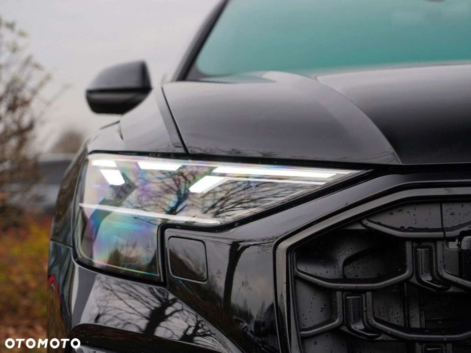 Audi Q8 - 18