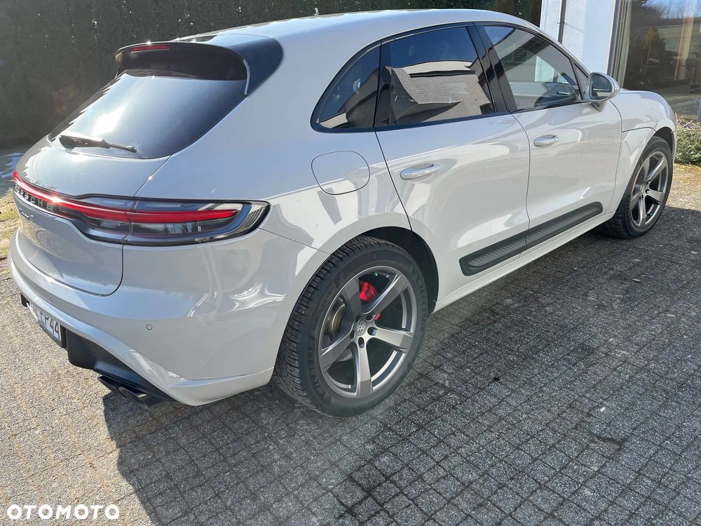 Porsche Macan - 4