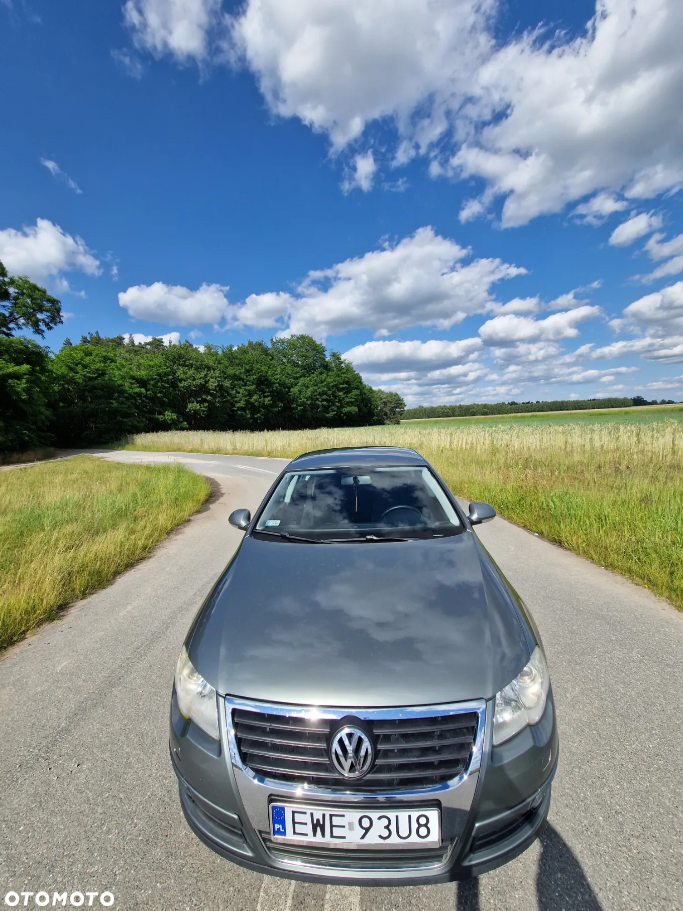 Volkswagen Passat 2.0 TDI Comfortline - 6