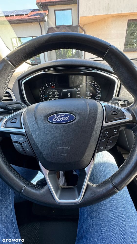 Ford Mondeo 2.0 TDCi Titanium PowerShift - 8