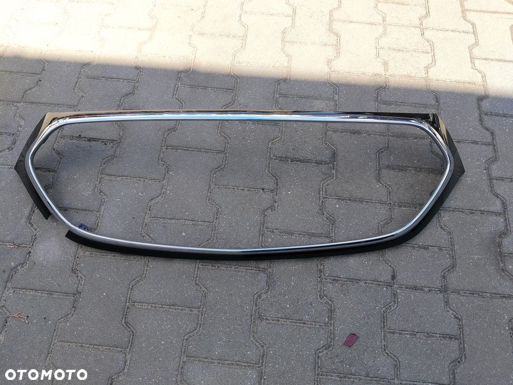 Ramka grilla Mercedes w214 - 1