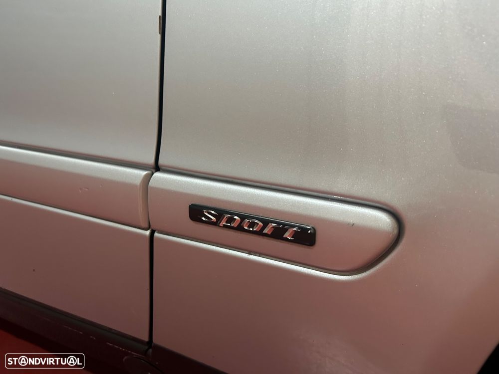 Mercedes-Benz CLK 200 - 30
