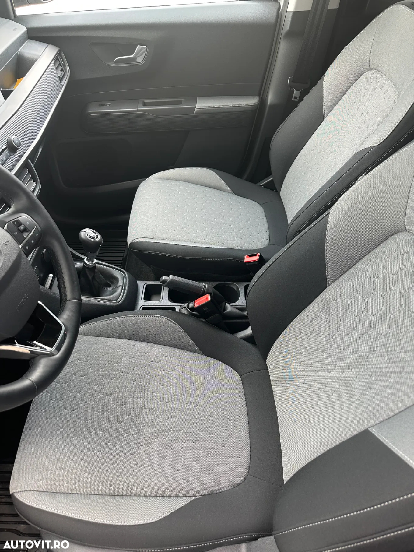 Ford Tourneo Courier 1.0 EcoBoost Titanium - 15
