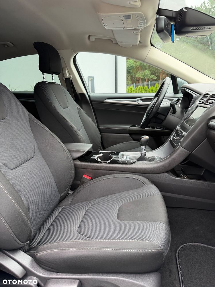 Ford Mondeo 2.0 TDCi Titanium - 13