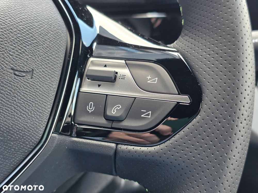 Peugeot 308 1.5 BlueHDi GT Exclusive S&S EAT8 - 20