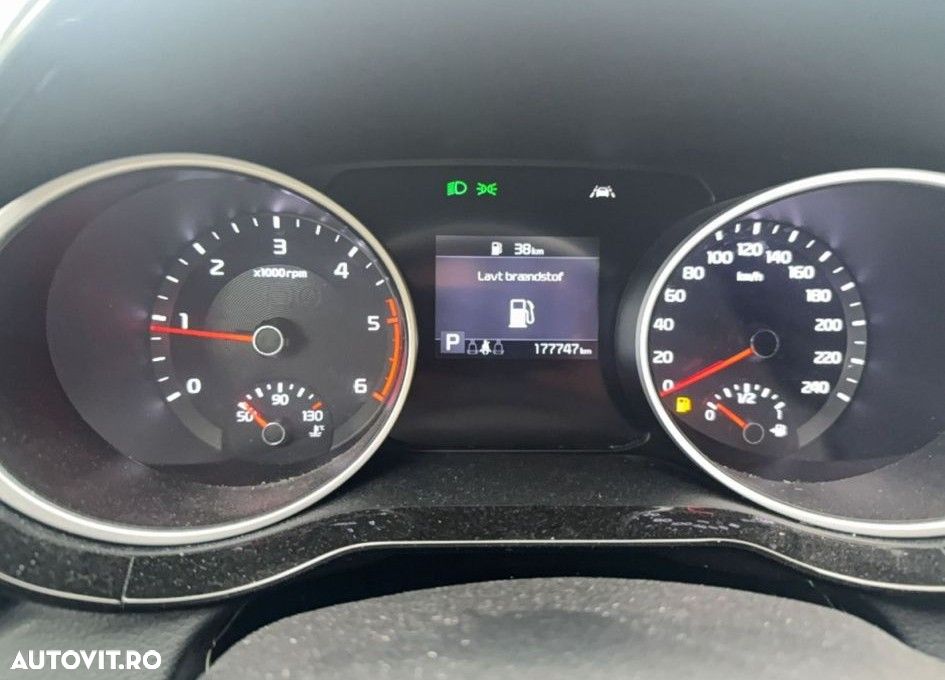 Kia Ceed 1.6 CRDi Eco-Dynamics+ (48V Mild-Hybrid) DCT7 GT Line - 7