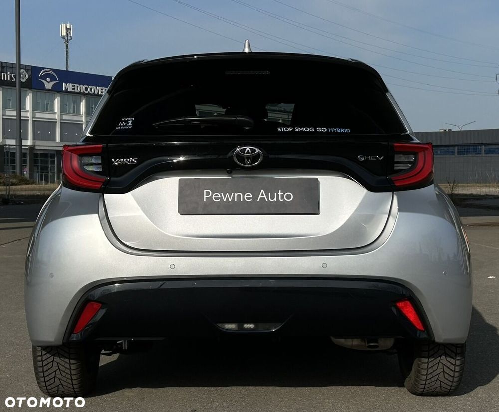 Toyota Yaris Hybrid 1.5 Executive - 17
