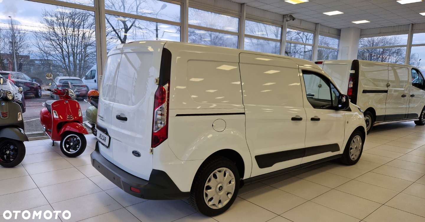 Ford Transit Connect - 11