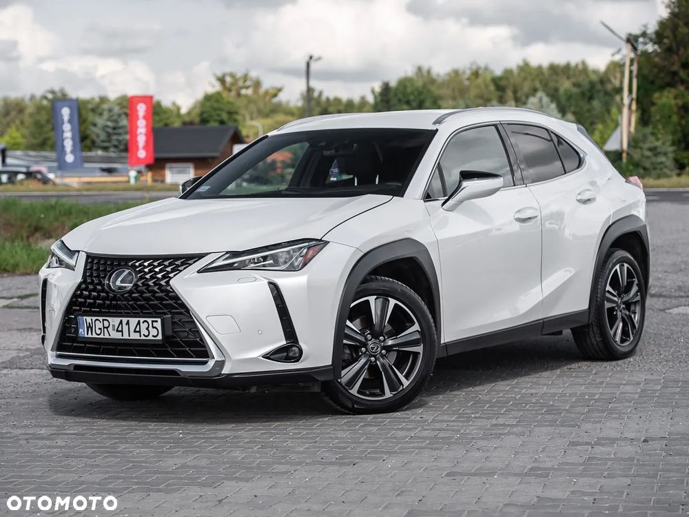 Lexus UX 200 - 6