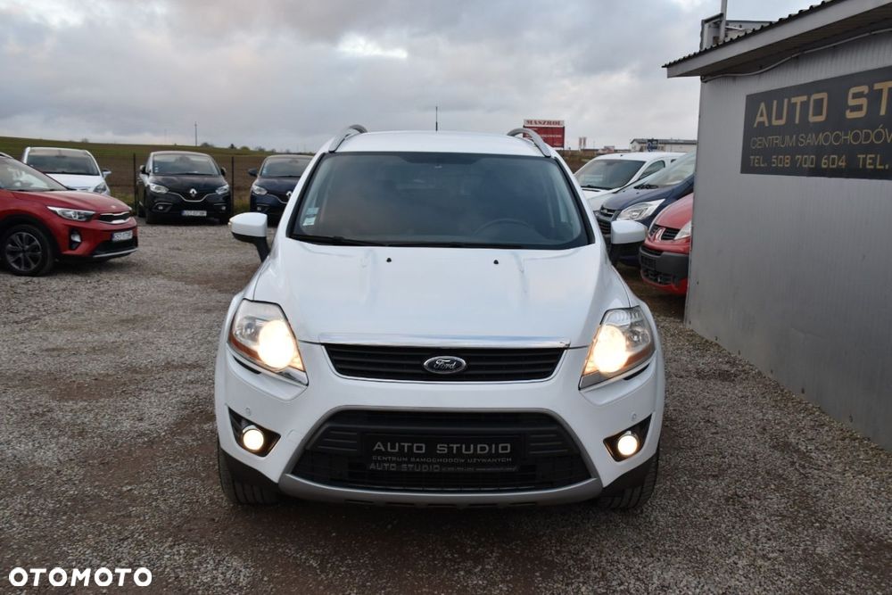 Ford Kuga 2.0 TDCi 2x4 Titanium - 29
