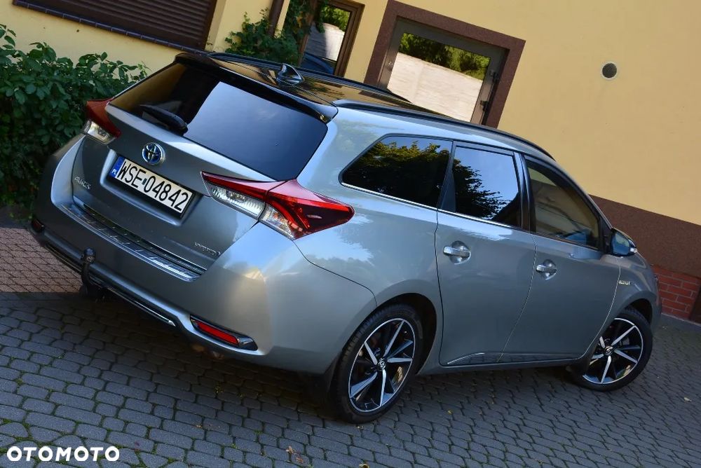 Toyota Auris 1.8 HSD Prestige - 5