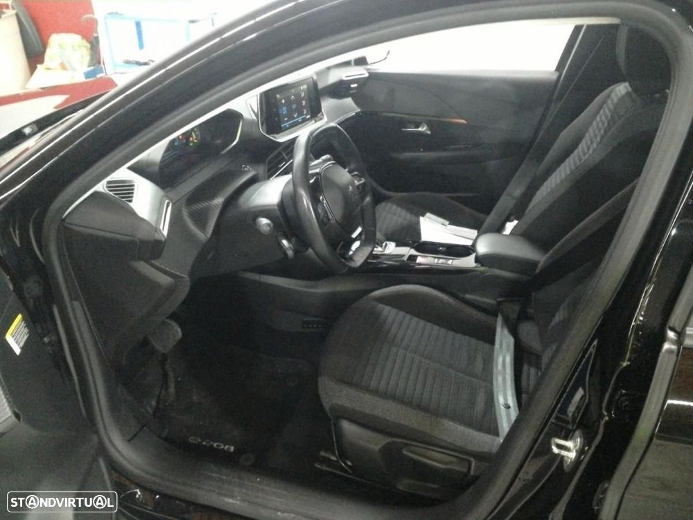 Peugeot e-208 50 kWh Active Pack - 4