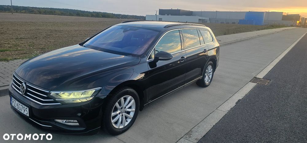 Volkswagen Passat 2020 photo 2
