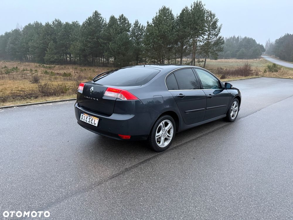 Renault Laguna dCi 150 FAP Start-Stop Dynamique - 3