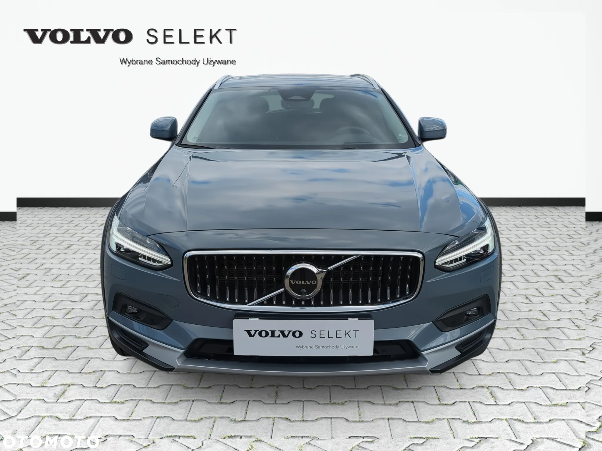Volvo V90 Cross Country - 2