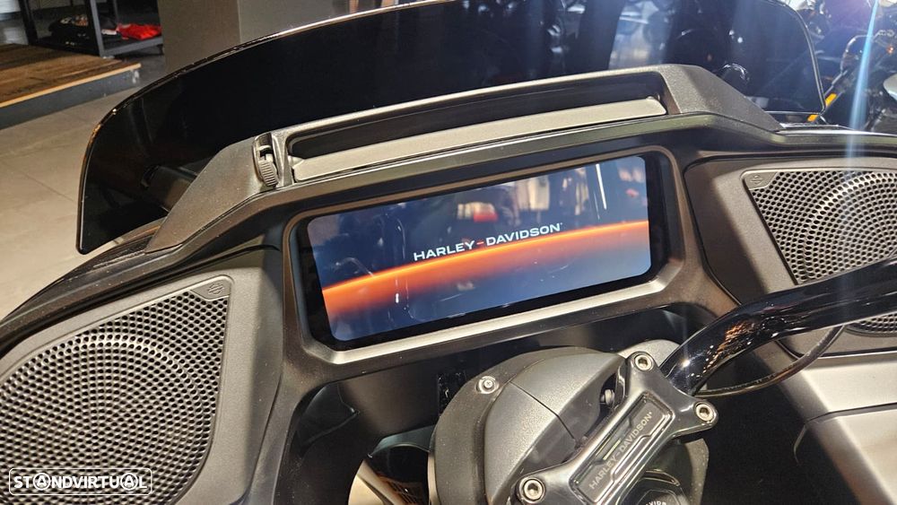 Harley-Davidson Road Glide - 15