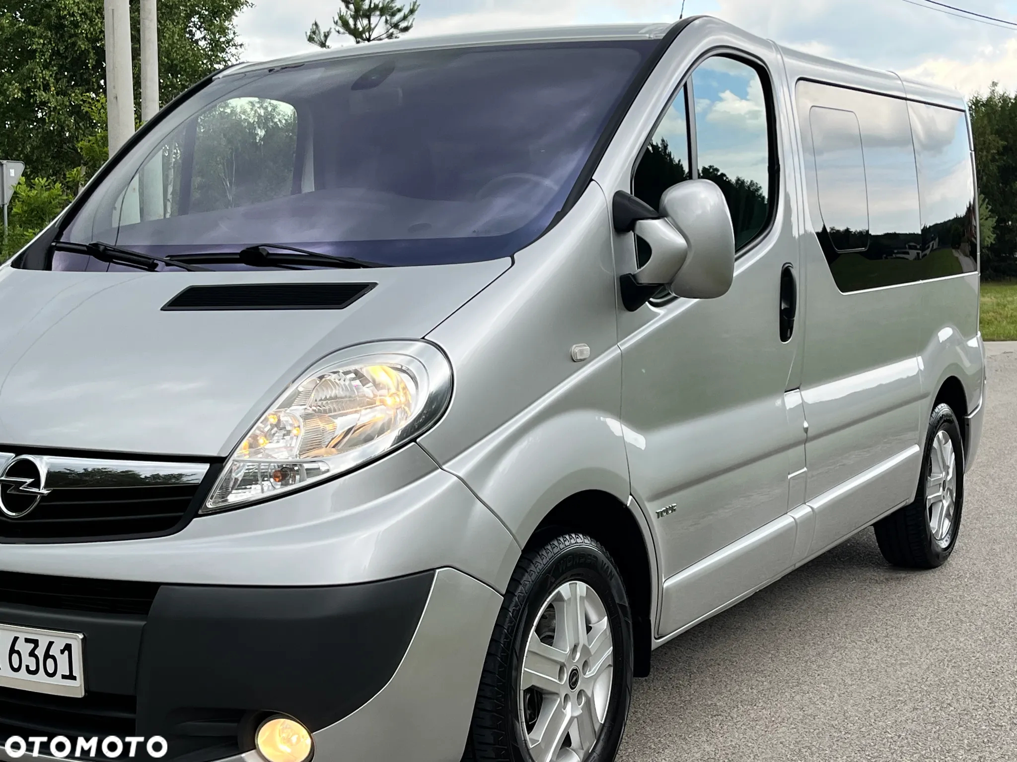 Opel Vivaro L1H1 Tour Cosmo - 10