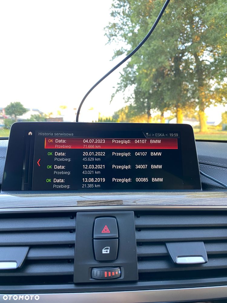 BMW Seria 3 330d Luxury Line Purity - 18