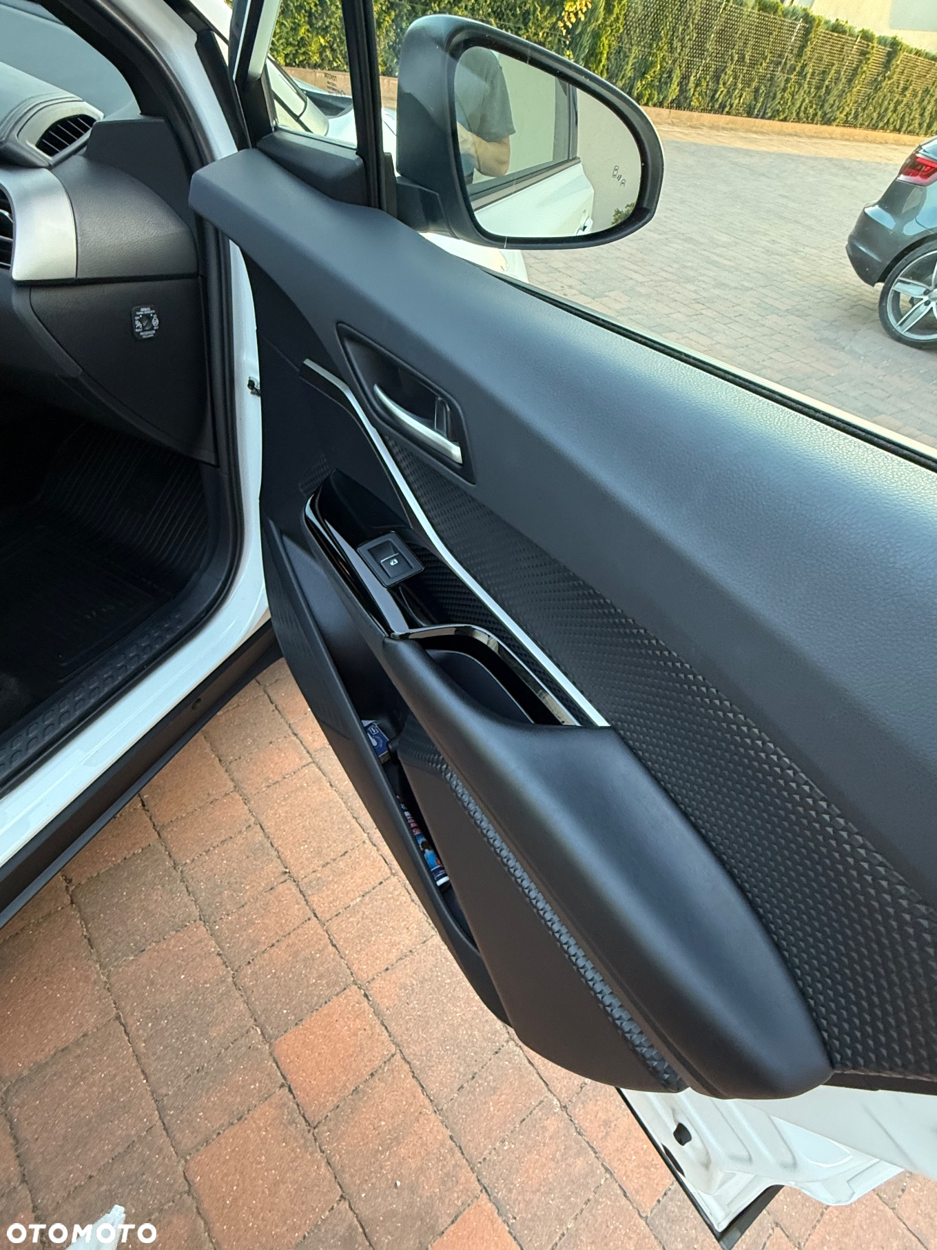 Toyota C-HR 1.8 Hybrid Selection - 28