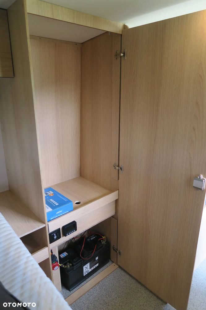 Peugeot Boxer Kombi 330 BlueHDi L1H1 - 12