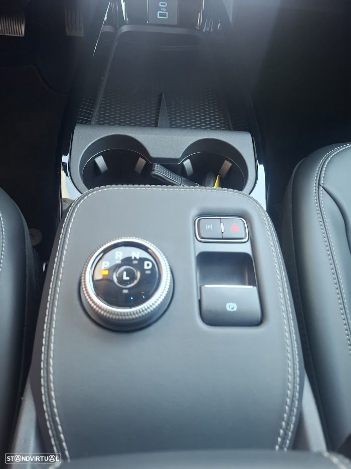 Ford Mustang Mach-E Premium - 11