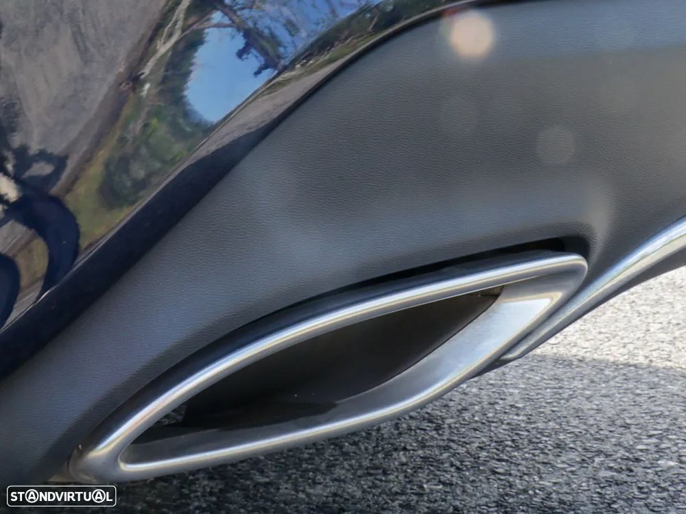 Mercedes-Benz CLA 180 - 11