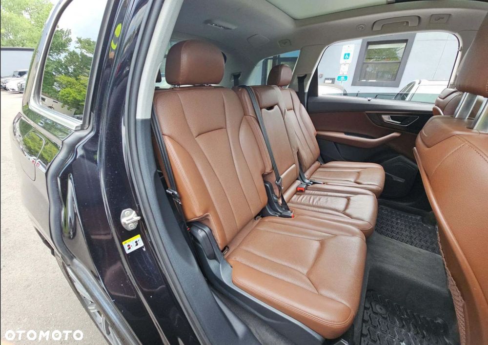 Audi Q7 3.0 TFSI Quattro Tiptronic - 8