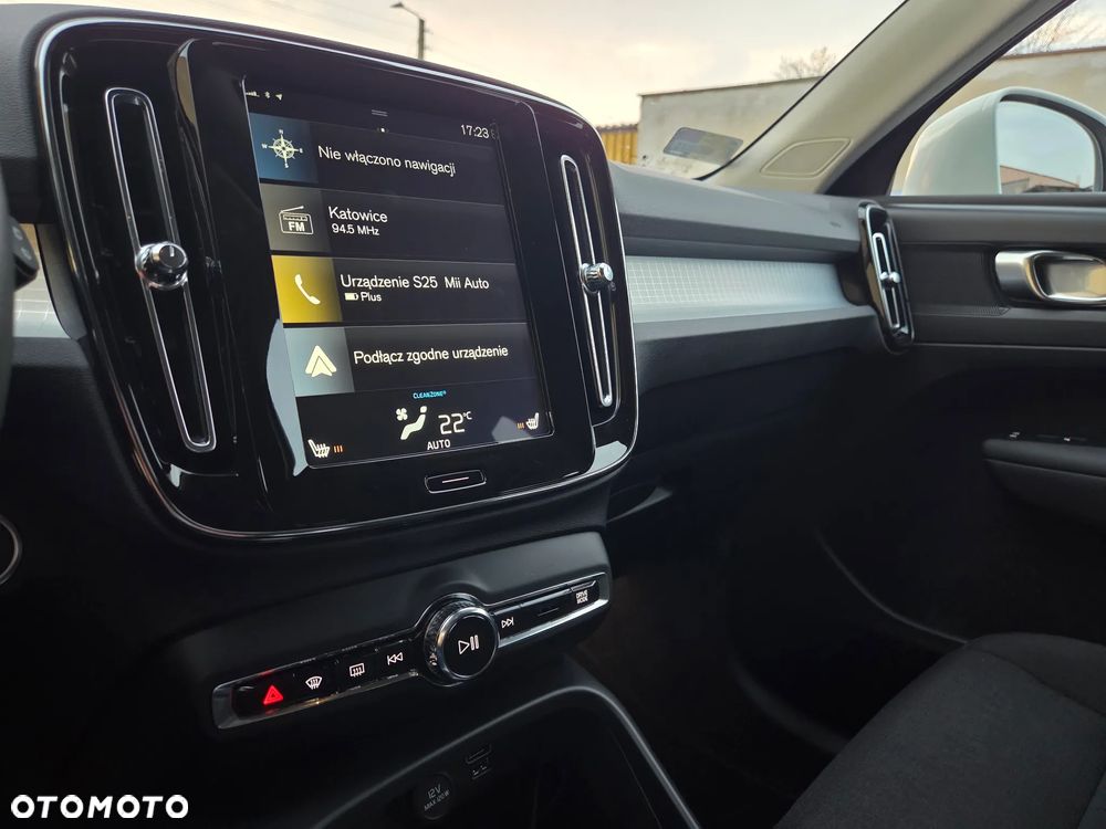 Volvo XC 40 D3 SCR Momentum - 26