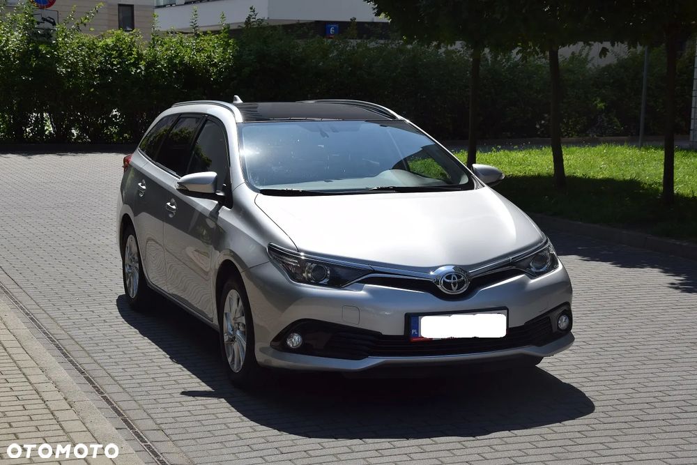 Toyota Auris 1.2 T Premium - 1