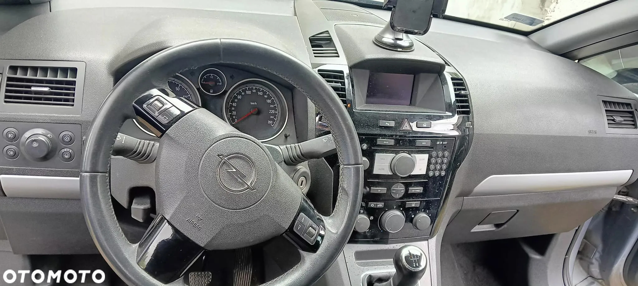 Opel Zafira 1.8 - 8