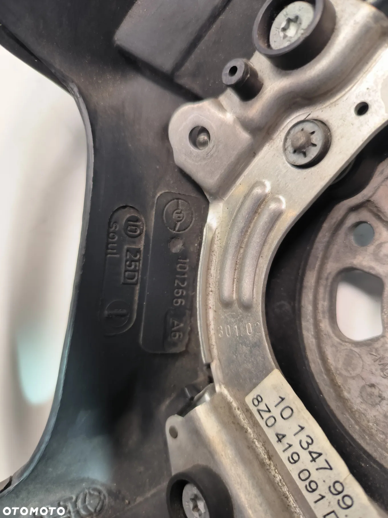 Kierownica  8Z0419091D AUDI A8 S8 D2 4D - 4