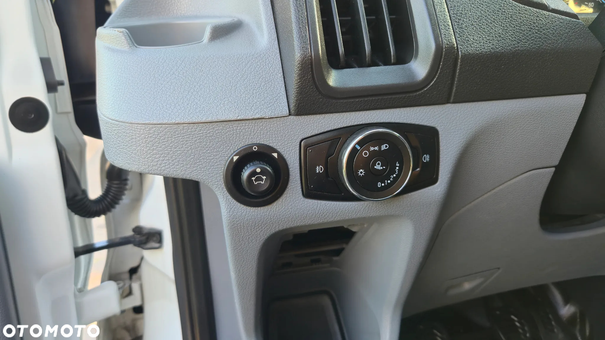 Ford Transit - 14