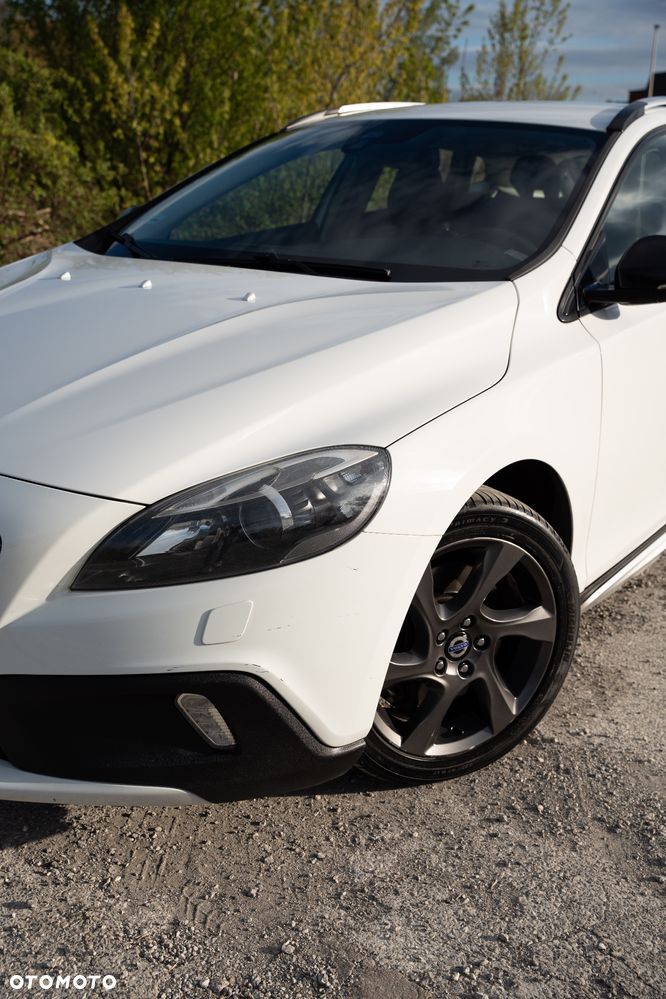Volvo V40 D4 Geartronic Momentum - 4