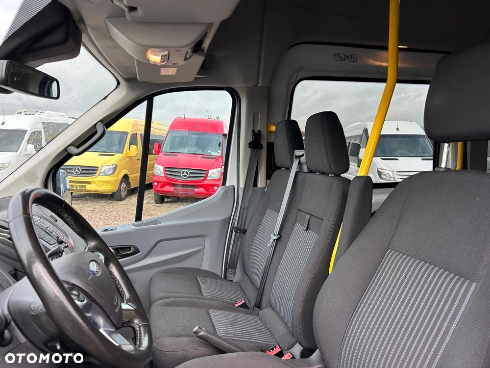 Ford Transit - 14