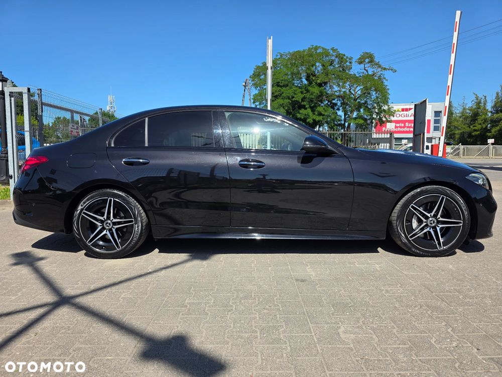Mercedes-Benz Klasa C 200 mHEV 4-Matic AMG - 10