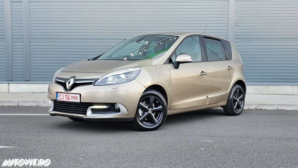 Renault Scenic - 12
