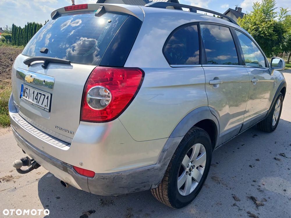 Chevrolet Captiva 2.4 LS - 6