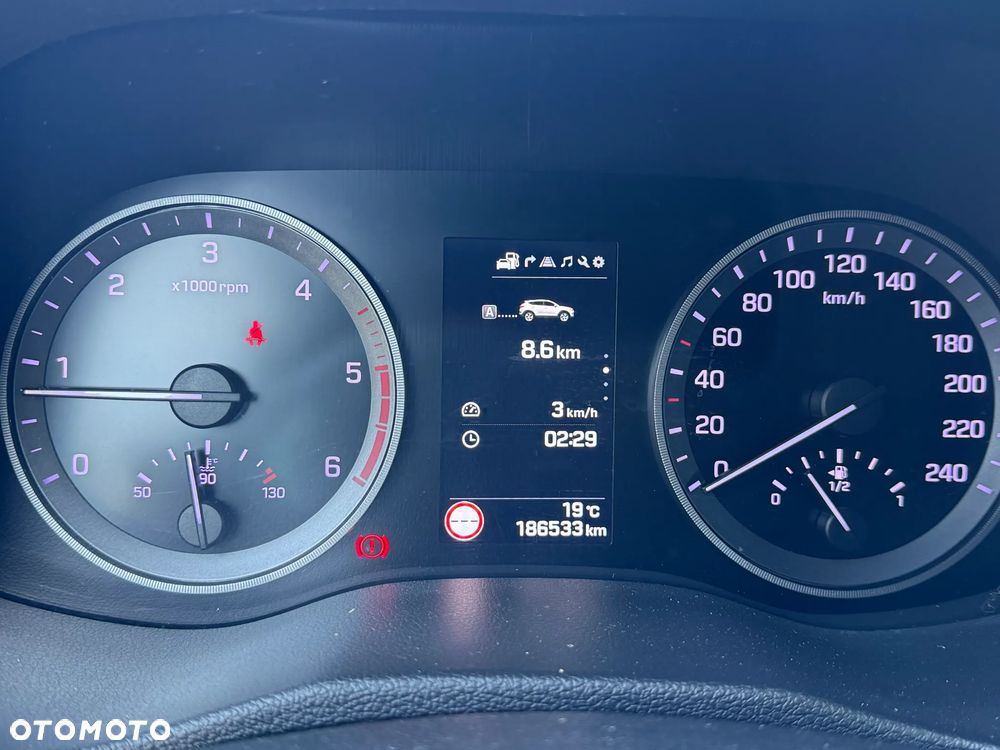 Hyundai Tucson blue 1.7 CRDi 2WD Passion Plus - 8