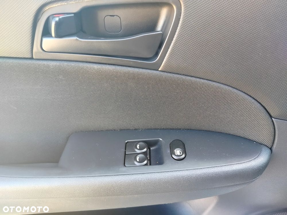 Hyundai i30 i30cw 1.4 blue Comfort - 27