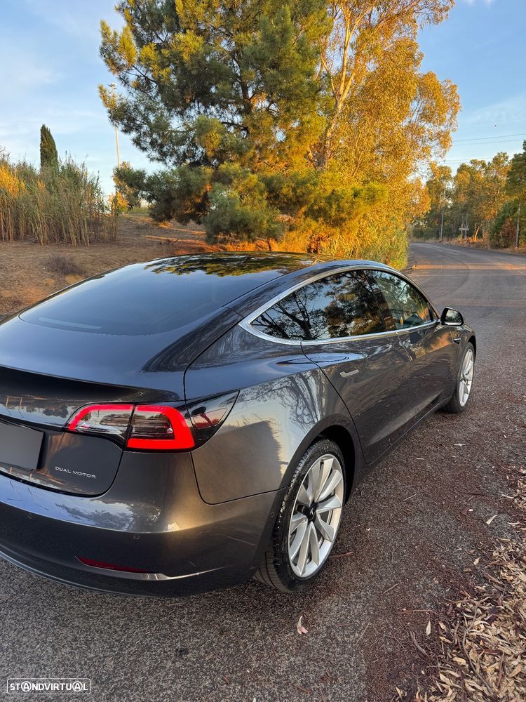 Tesla Model 3 Long Range AWD Dual Motor - 4