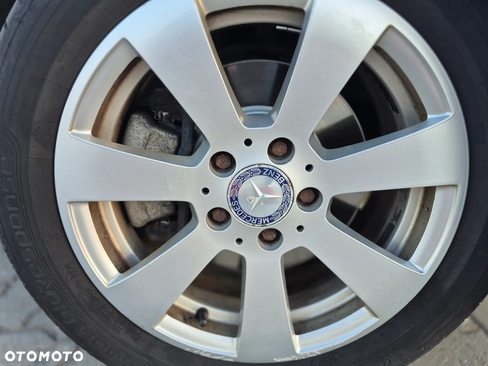 Mercedes-Benz Klasa C 220 CDI BlueEff Classic - 19