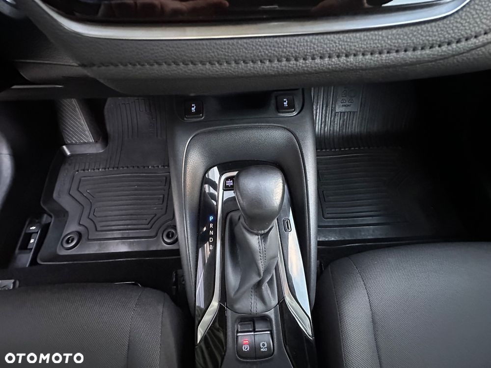 Toyota Corolla 1.8 Hybrid Comfort - 21