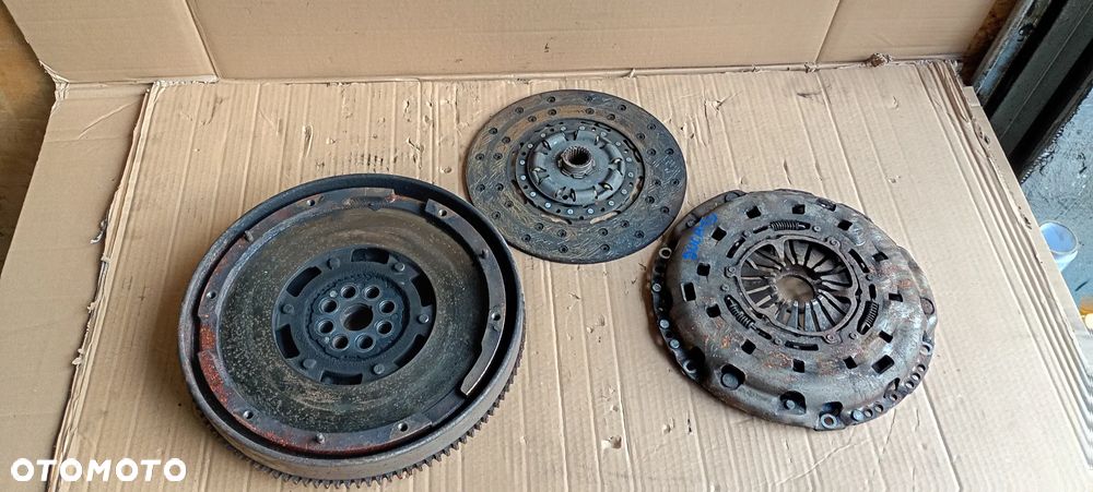 Sprzęgło dwumas koło dwumasowe tarcza docisk LUK Fiat Ducato III 3.0 CNG 55217867 - 5