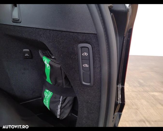 Volvo XC 90 Recharge T8 AWD Ultimate Bright - 24