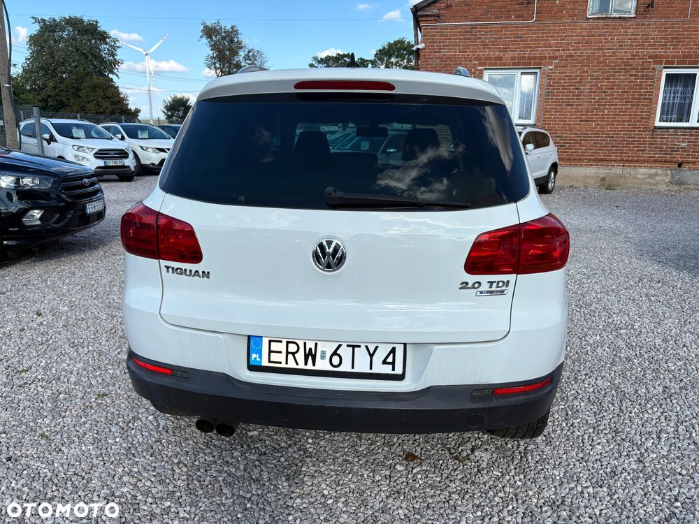 Volkswagen Tiguan 2.0 TDI DPF BlueMotion Technology Exclusive - 10