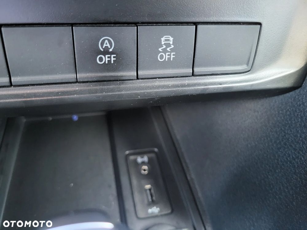 Volkswagen Caddy 2.0 TDI Highline 4Motion DSG - 24