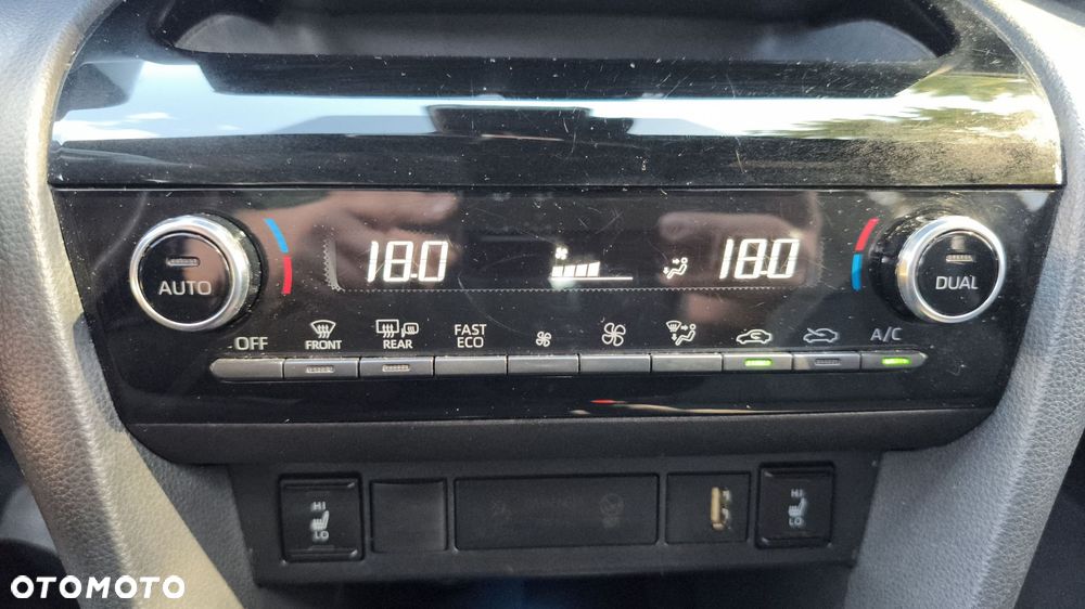 Toyota Yaris Cross Hybrid 1.5 Adventure - 20