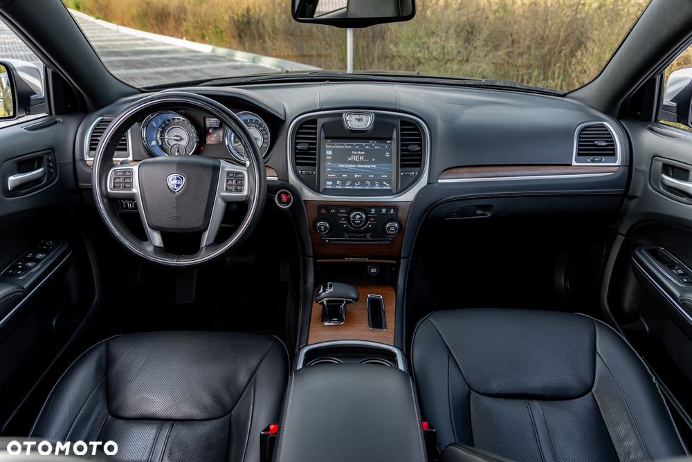 Lancia Thema 3.6 V6 VVT 24V Automatik Platinum - 30